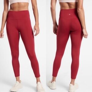 EUC - Athleta It’s a Wrap 7/8 Tights - Russet Brown - size Medium